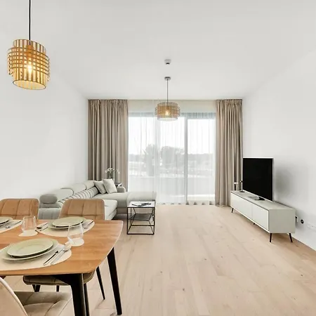 The Cozy Pearl - Light, Style & Balcony Comfort Daire